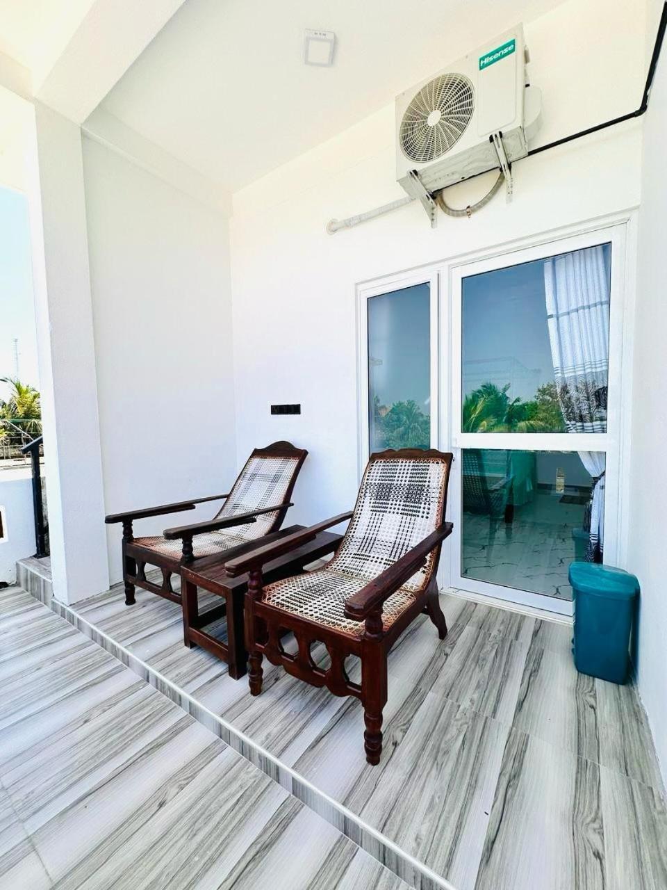 Garden Beach Hotel Arugam Bay Kültér fotó